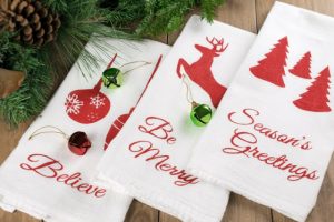 Stenciled Tea Towels Christmas 740x494